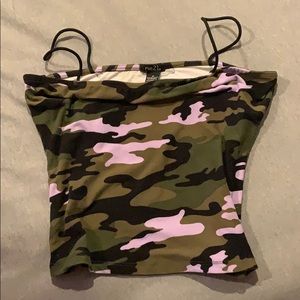 Camo crop -tank top, only wore once.